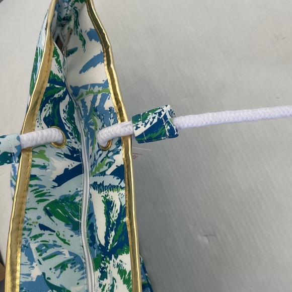 Top It Off Catalina Tote Bag Tropical Palm Print Tote Bag Blue and Green - Picture 14 of 15